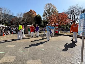 Image /static/img/marche/19th-christmas/landscape/IMG_3450.jpeg