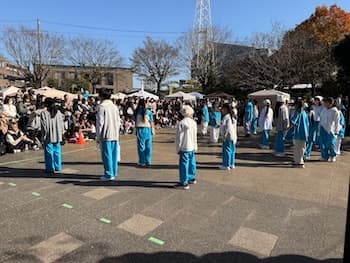 Image /static/img/marche/19th-christmas/landscape/IMG_3514.jpeg