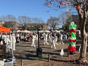 Image /static/img/marche/19th-christmas/landscape/IMG_3520.jpeg