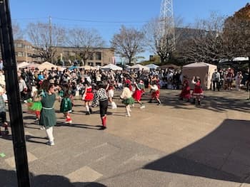 Image /static/img/marche/19th-christmas/landscape/IMG_3524.jpeg