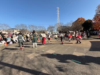 Image /static/img/marche/19th-christmas/landscape/IMG_3529.jpeg