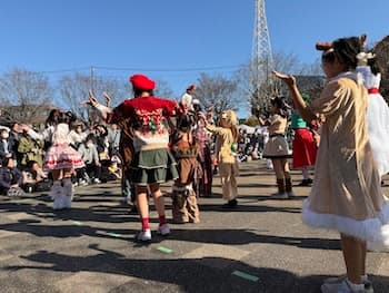 Image /static/img/marche/19th-christmas/landscape/IMG_3532.jpeg