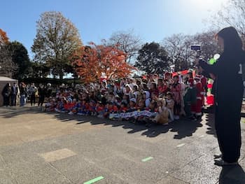 Image /static/img/marche/19th-christmas/landscape/IMG_3539.jpeg