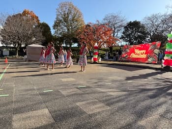 Image /static/img/marche/19th-christmas/landscape/IMG_3543.jpeg